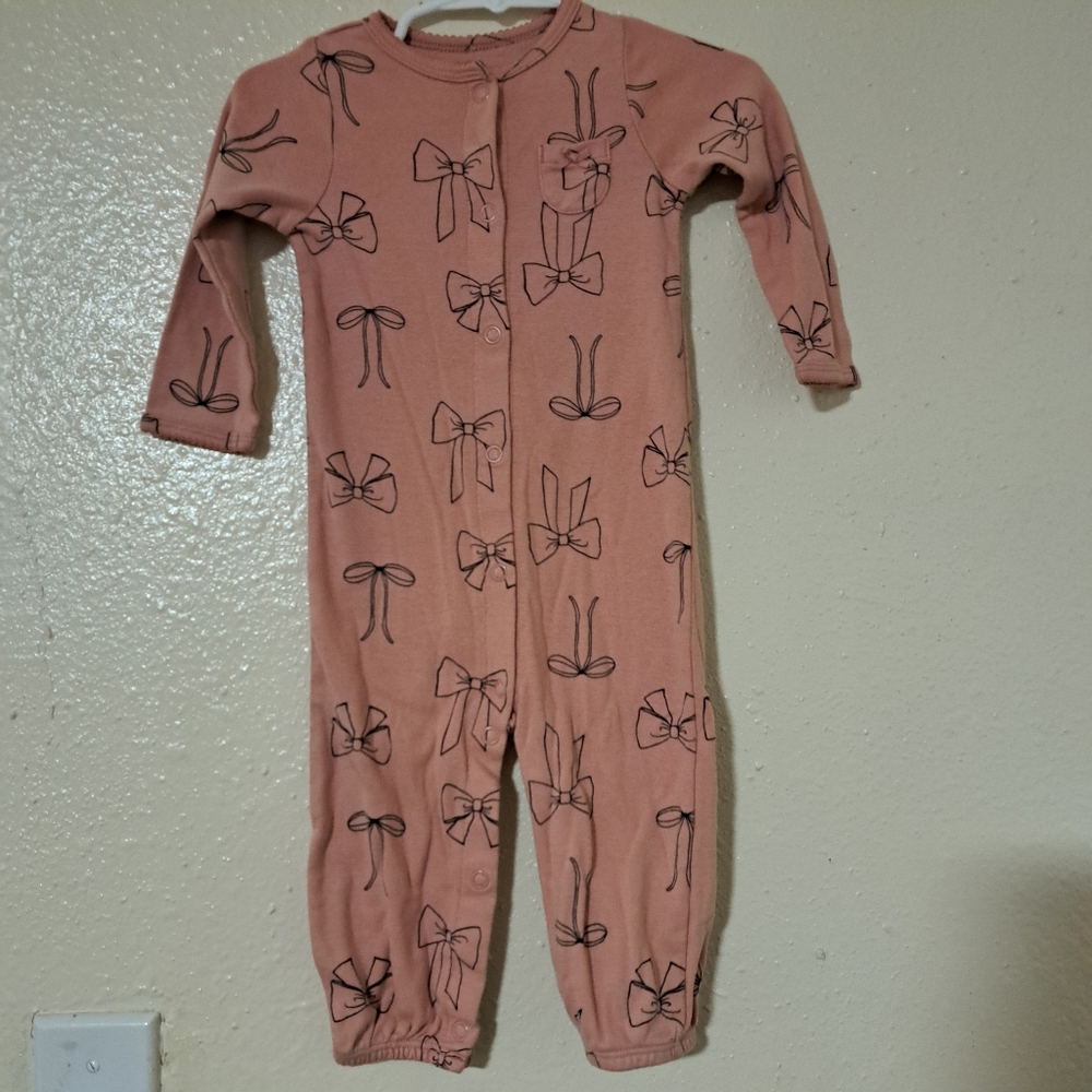 Carter's 9 mth Girls Bow Romper one piece mauve black Long Sleeve